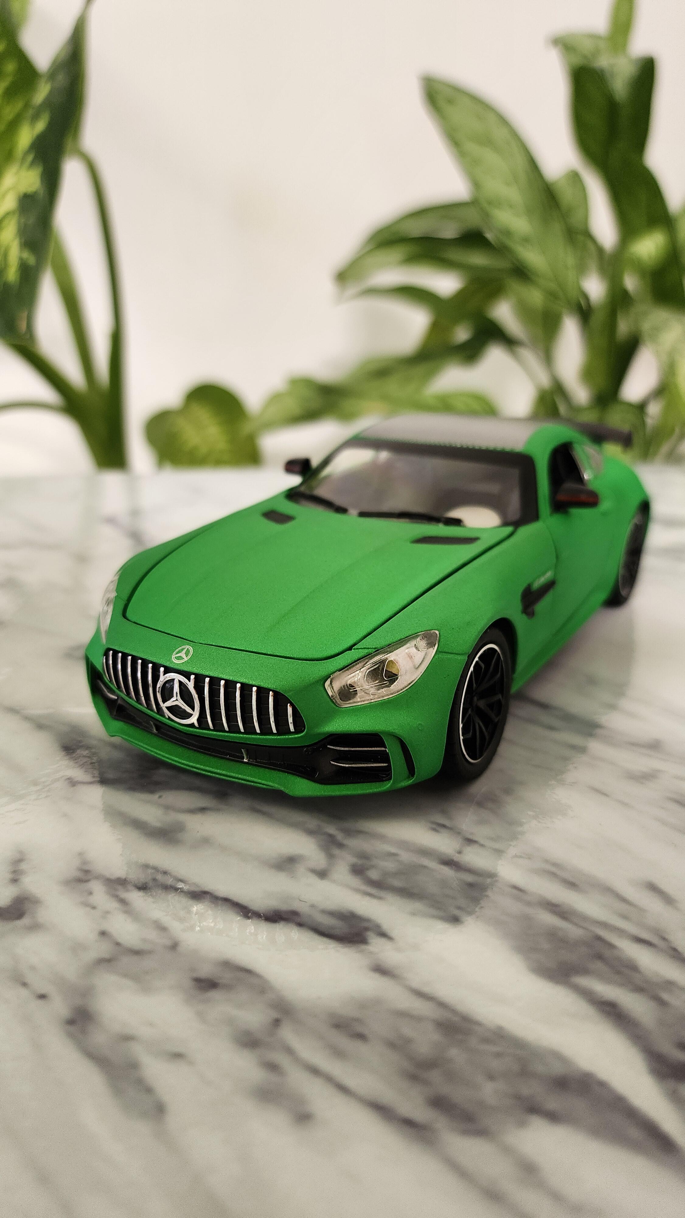 ماکت فلزی ماشین بنز AMG