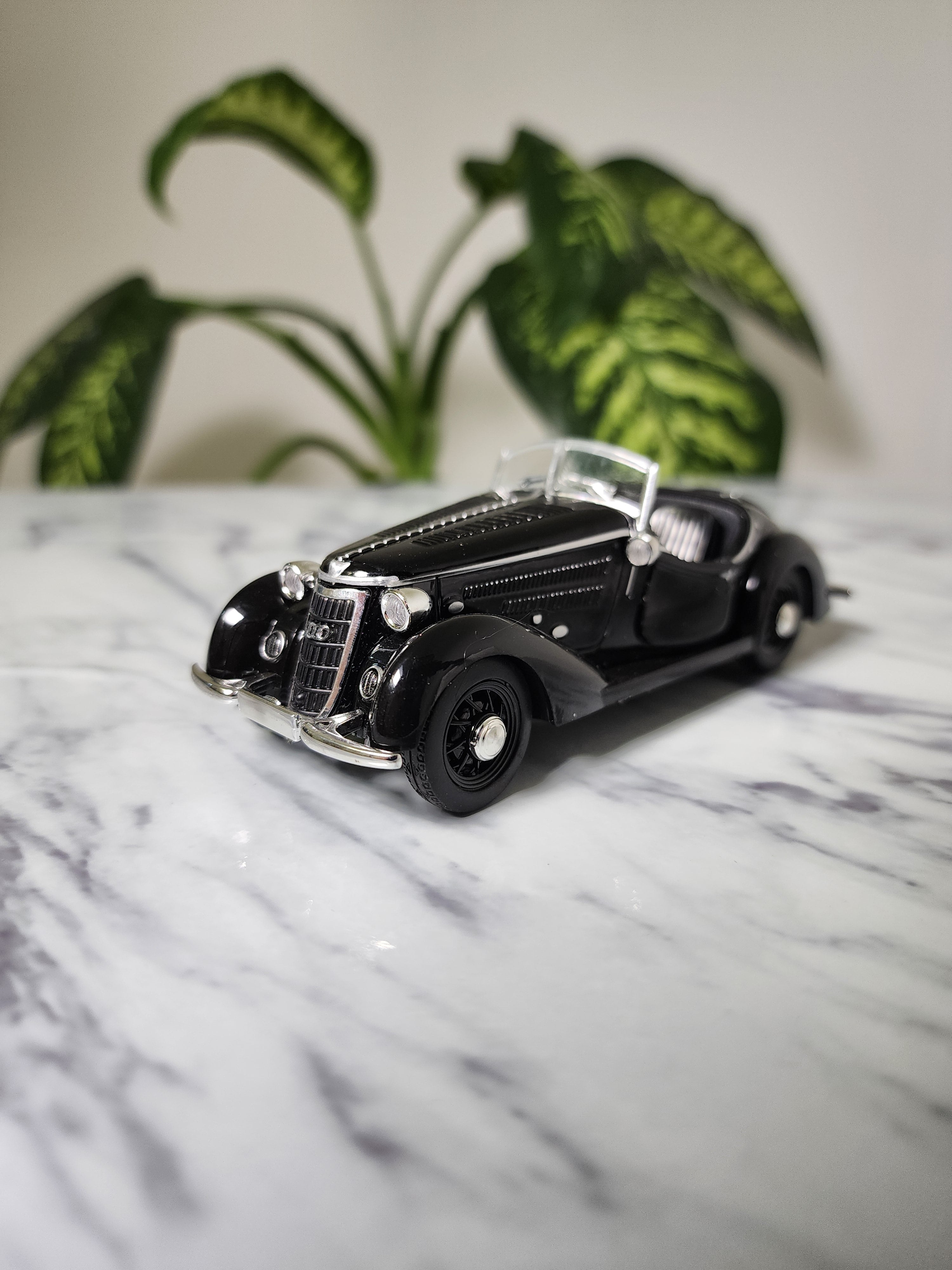 ماکت فلزی آئودی کلاسیک Wanderer Roadster - مشکی