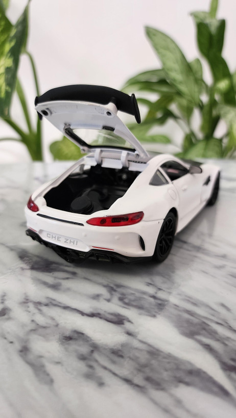 ماکت فلزی ماشین بنز AMG دود زا - سفید - اقتصادی